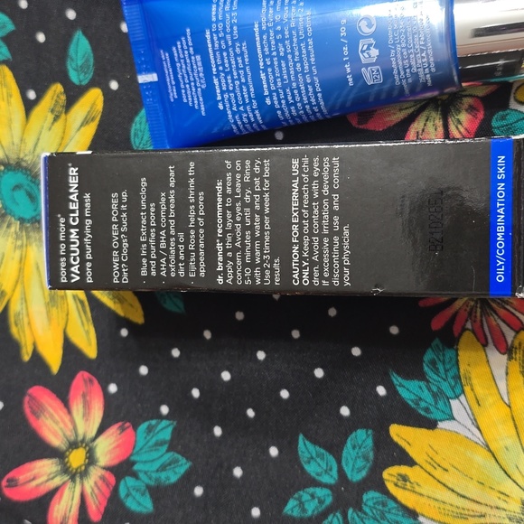 Dr. Brandt Vacuum Cleaner Pore Purifying Mask - Picture 6 of 11